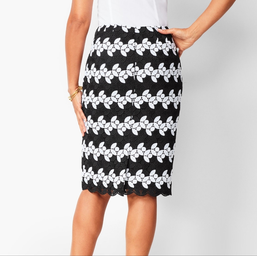 NWT Talbots RSVP Black/White Lace Dot Floral Pencil Skirt 22W - Picture 2 of 5
